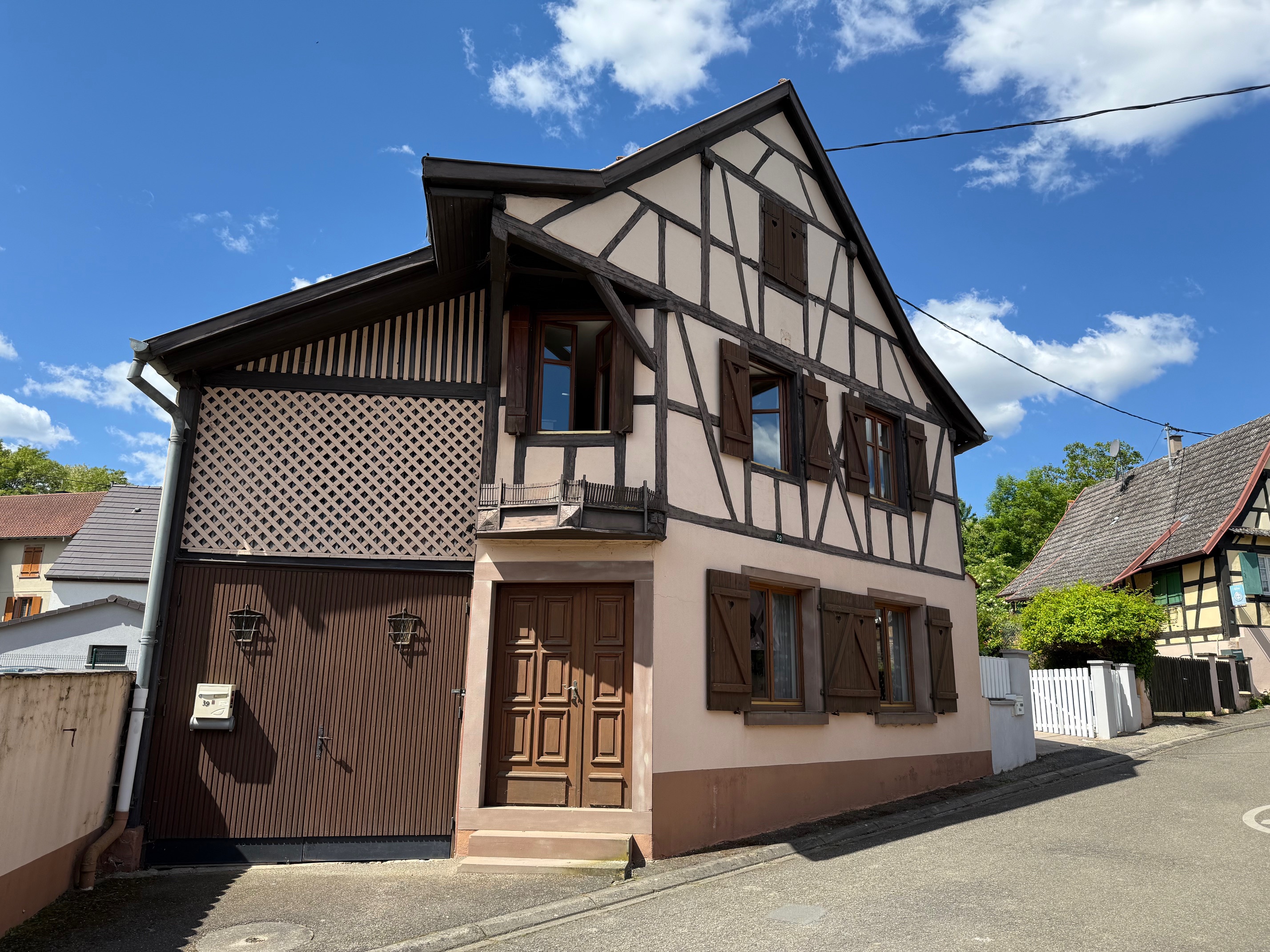 Maison 6 pièces 134 m² · à Wintzenheim-Kochersberg · 133,9 m² · 190 000 €